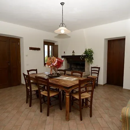 Сasa de vacaciones L'antico Casale Di Sandro