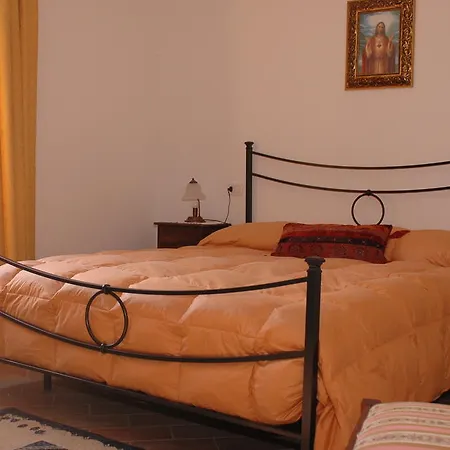 בית נופש L'antico Casale Di Sandro *